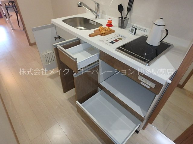 キッチン ロイヤルコンフォート渡辺通 その他13