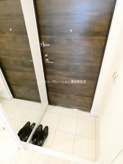 玄関 エンクレスト博多駅南FIT その他13