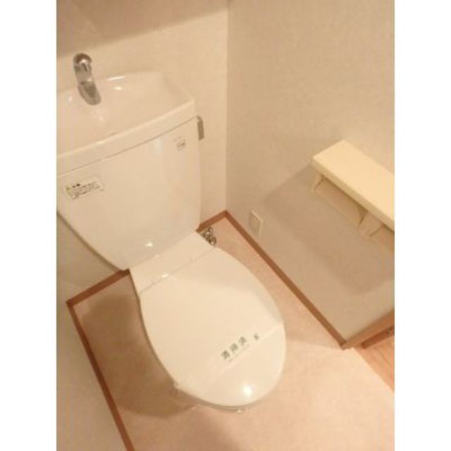 トイレ エンクレスト天神Ⅲ その他2