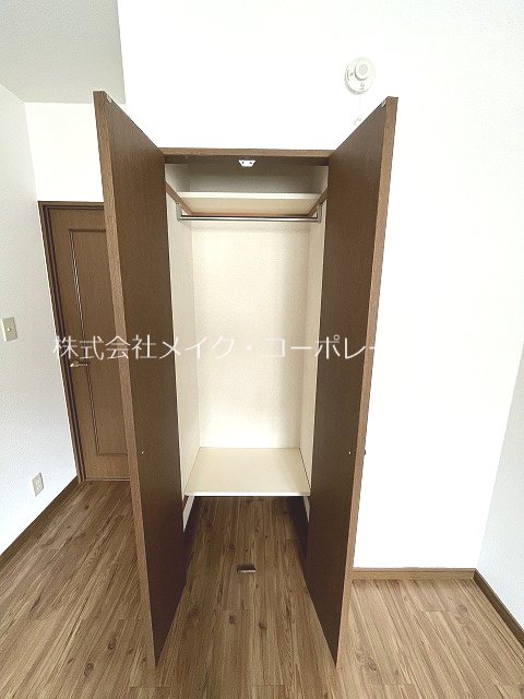 オークス西新 収納