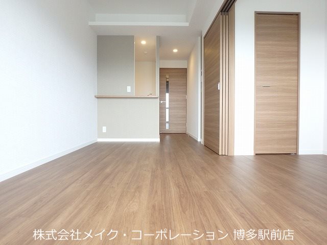 グランフォーレ博多駅東スタイル リビング
