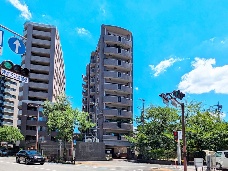 パロスけやき西 205号室 外観