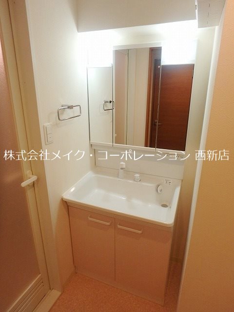 サンライズ今川  洗面所