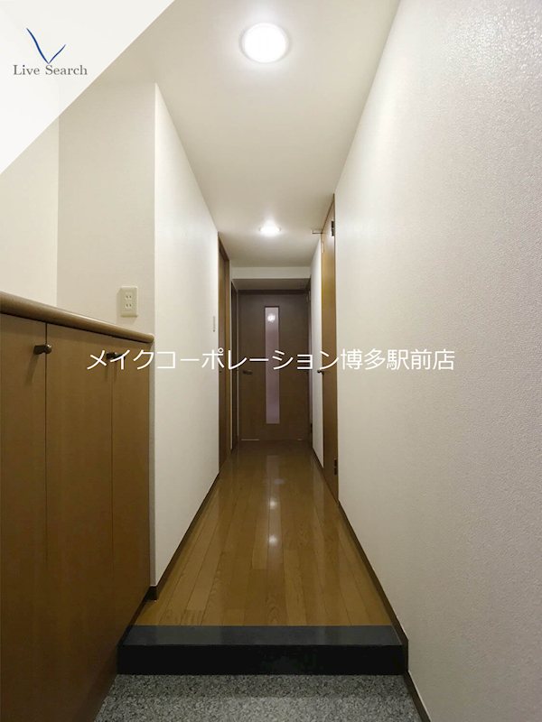 玄関 メリーライトHAKOZAKI 玄関