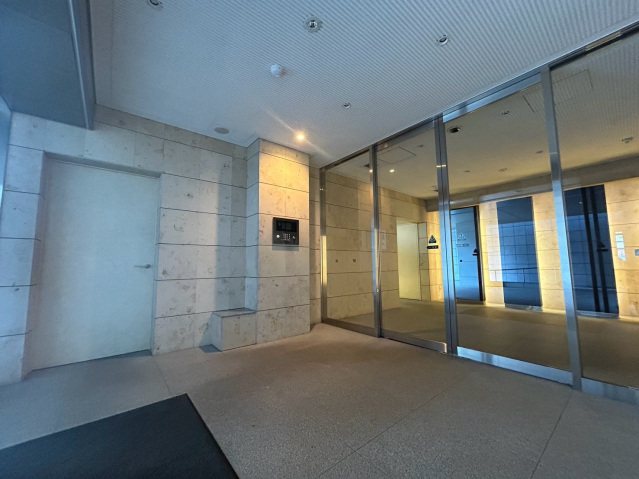 ウェリスサンリヤン薬院 エントランス