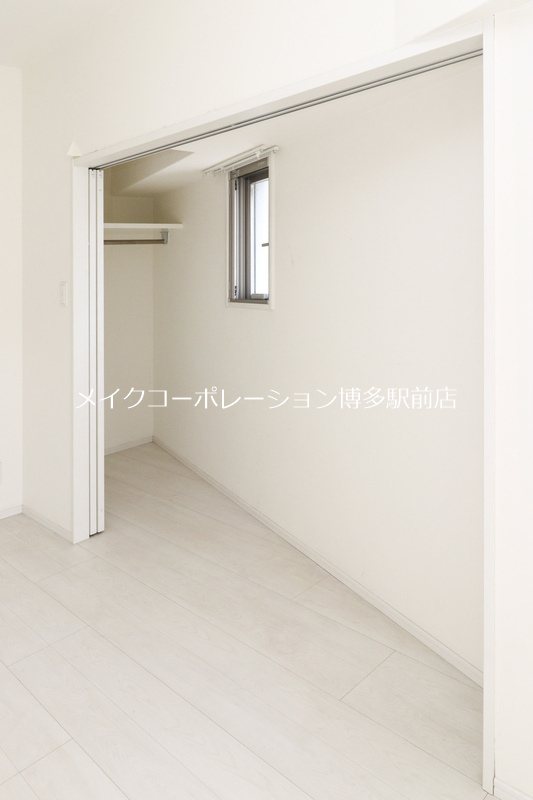 アルファシオ　ディフォンド 収納