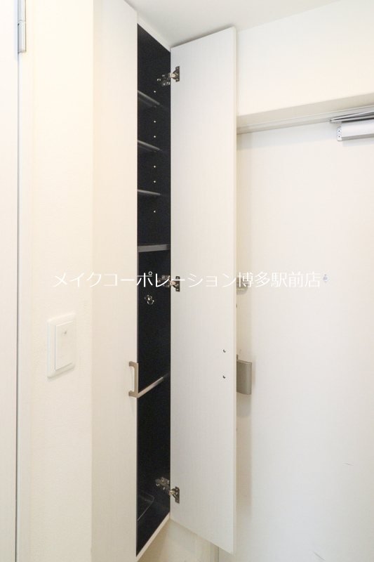 アルファシオ　ディフォンド 収納