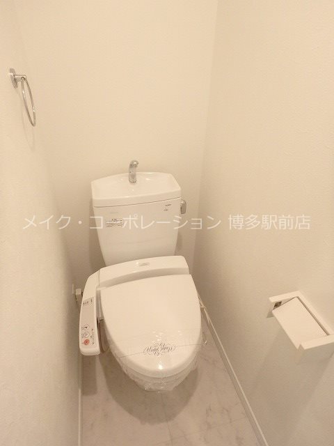 レジデンシャルヒルズ博多駅前弐番館 トイレ