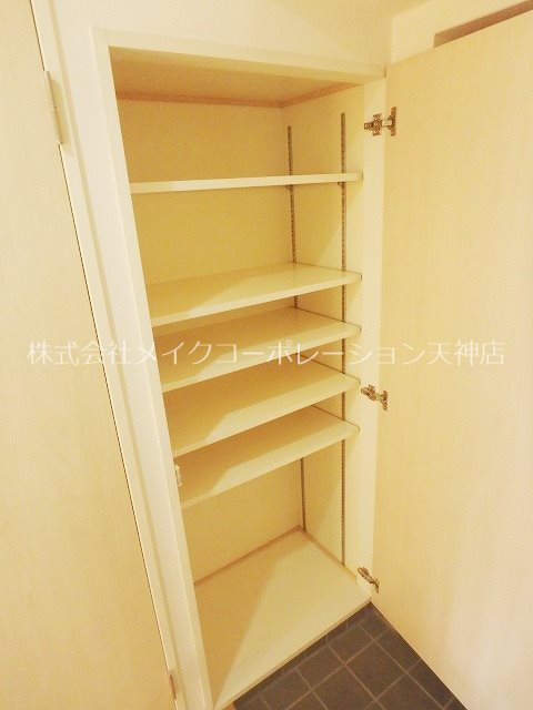 アーバントップ清川 収納