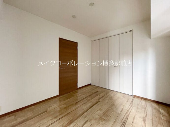 イーグル薬院参番館 ベッドルーム