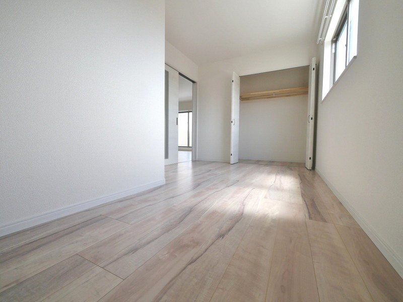 Live Flat  ベッドルーム