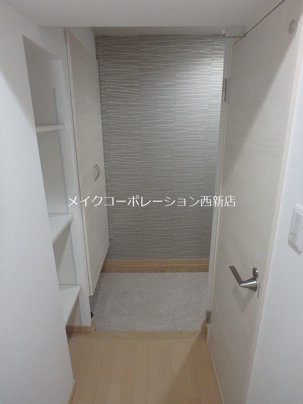 MODERN PALAZZO 西新PREMIER 玄関