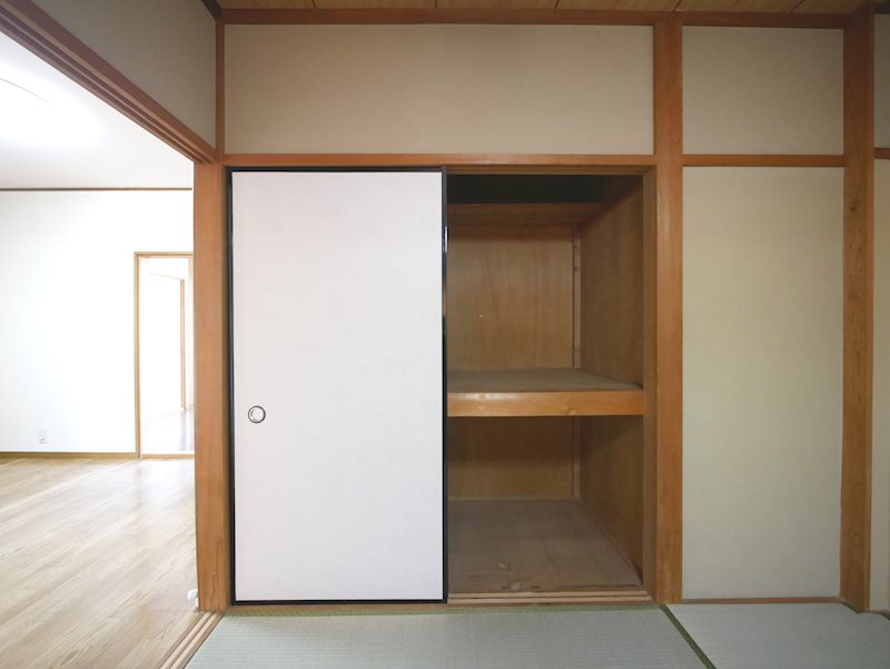 晃ハイツ 収納