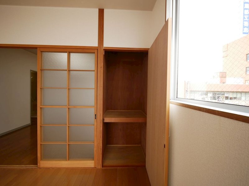 ＴＡＧＡコーポラス 収納