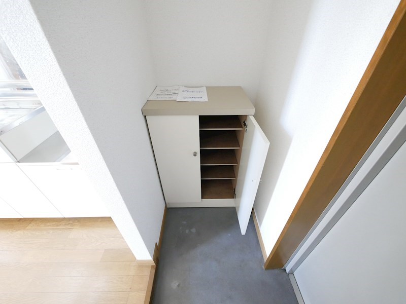 小川ビル 収納