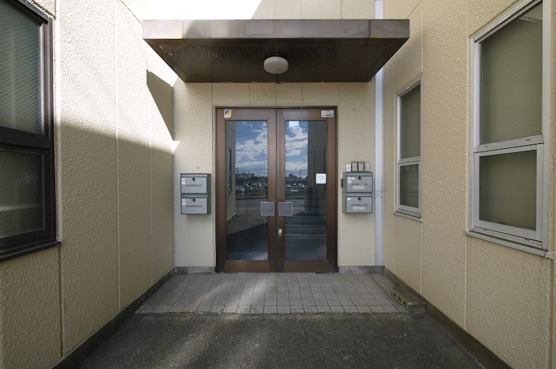 中沢ビル 玄関