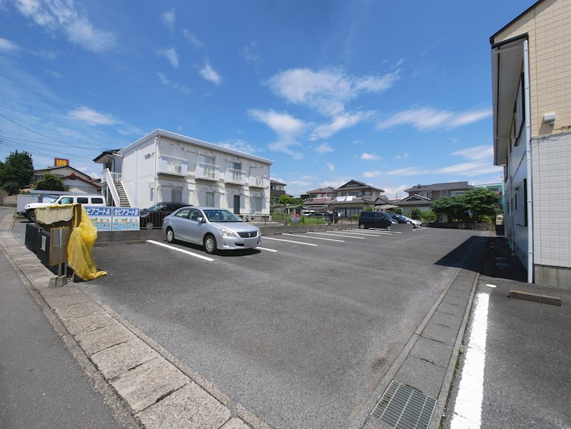 セピアコートＢ 駐車場