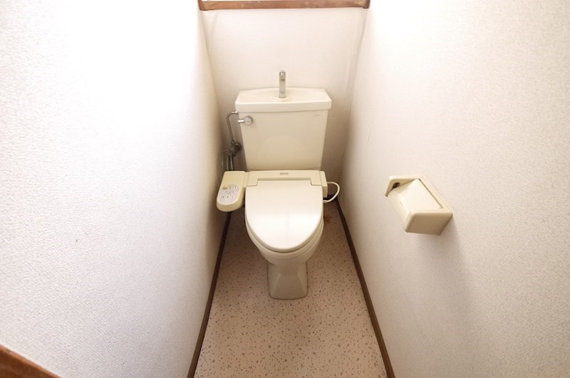 旭町2丁目住宅 トイレ