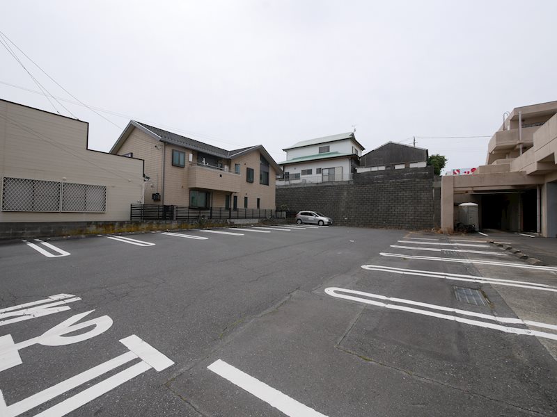 キタミビル1Ｆ 駐車場