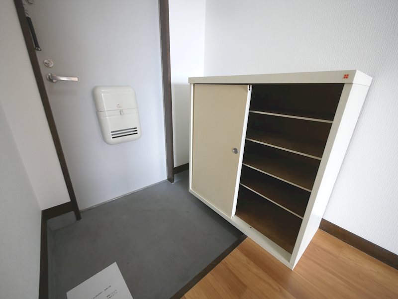 カーサヴェルサーレ 収納
