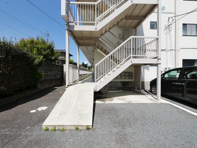 ヒルトップ エントランス