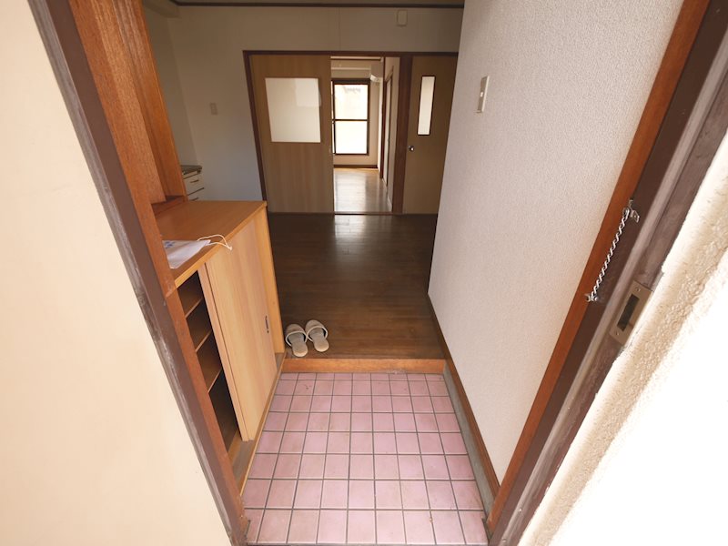 平成マンション  玄関