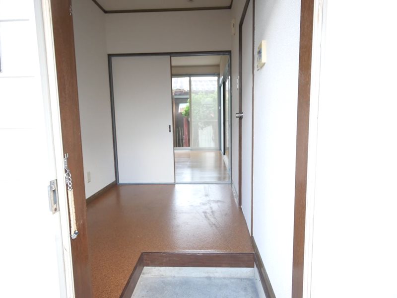 アーバンシティＫ 玄関