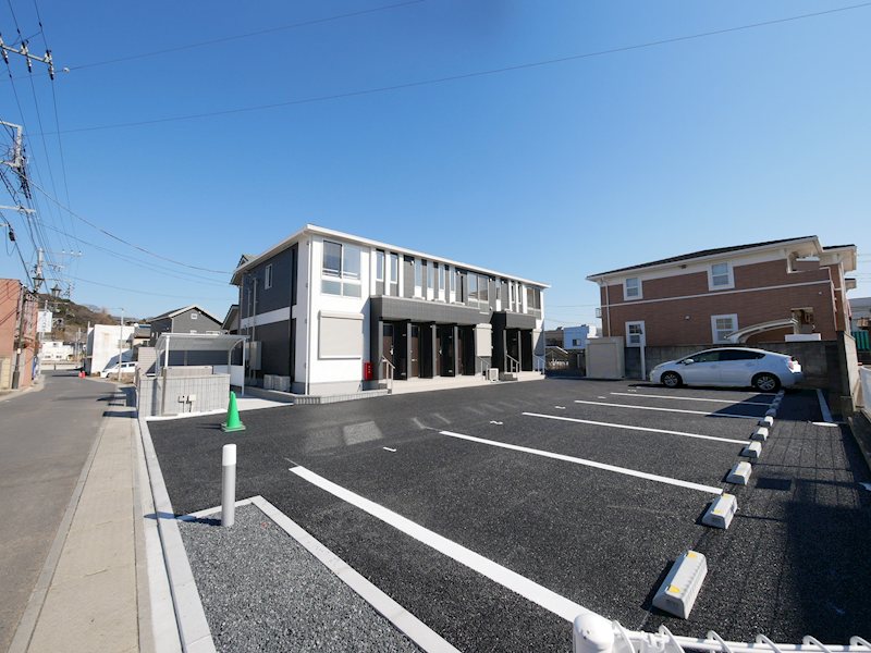 ポルトカーザ（Ｐｏｒｔｏ　Ｃａｓａ） 駐車場