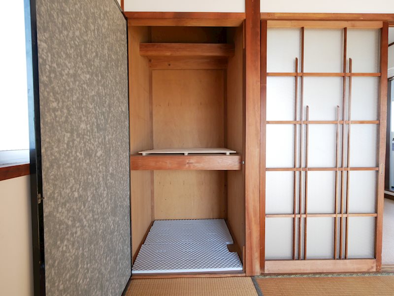 小沢アパート 収納