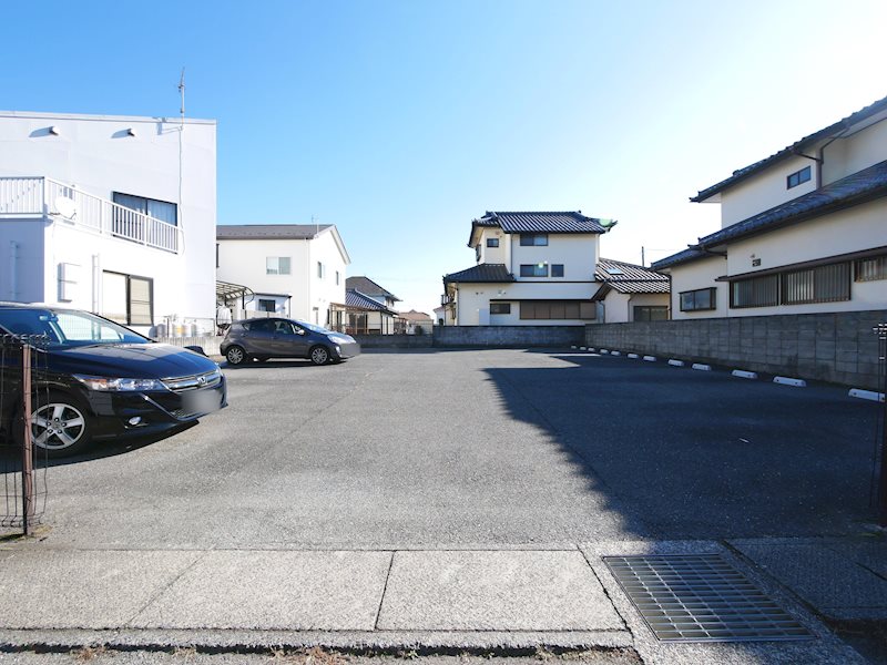 ヴァンヴェールＫ 駐車場