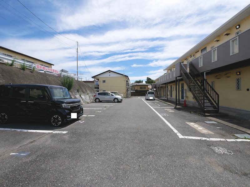 リバプールカルテットB 駐車場
