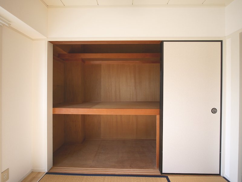 ビレッジハウス日立4号棟 収納