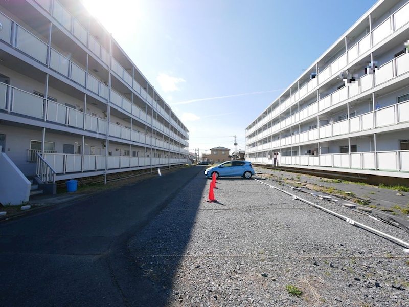 ビレッジハウス日立4号棟 駐車場