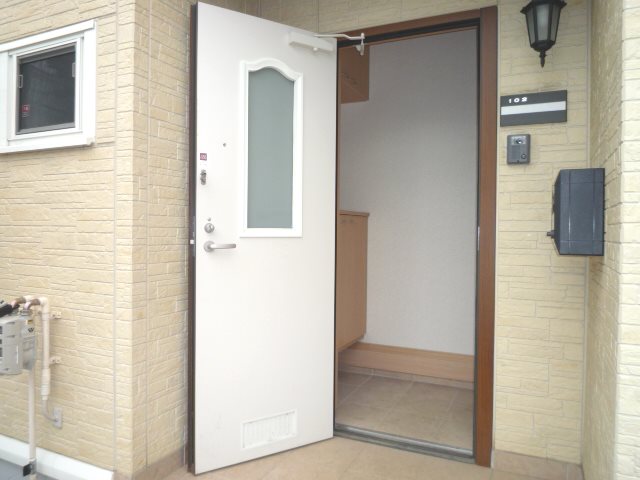 カーサ　アコルデ　Ａ 玄関