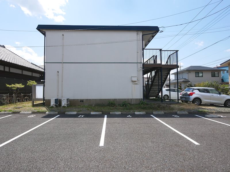 コーポあんず  駐車場