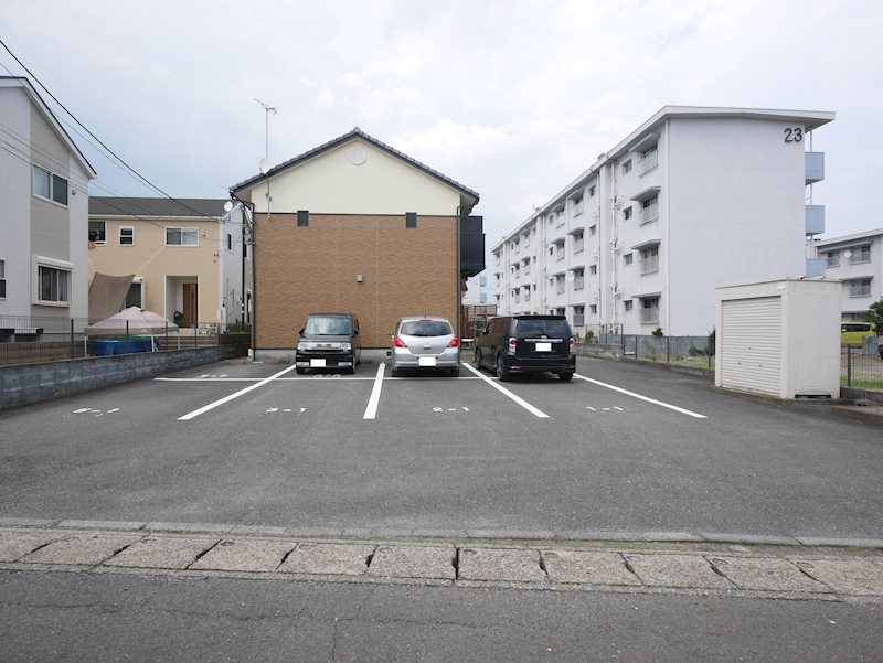 メゾン・グラシアＡ 駐車場