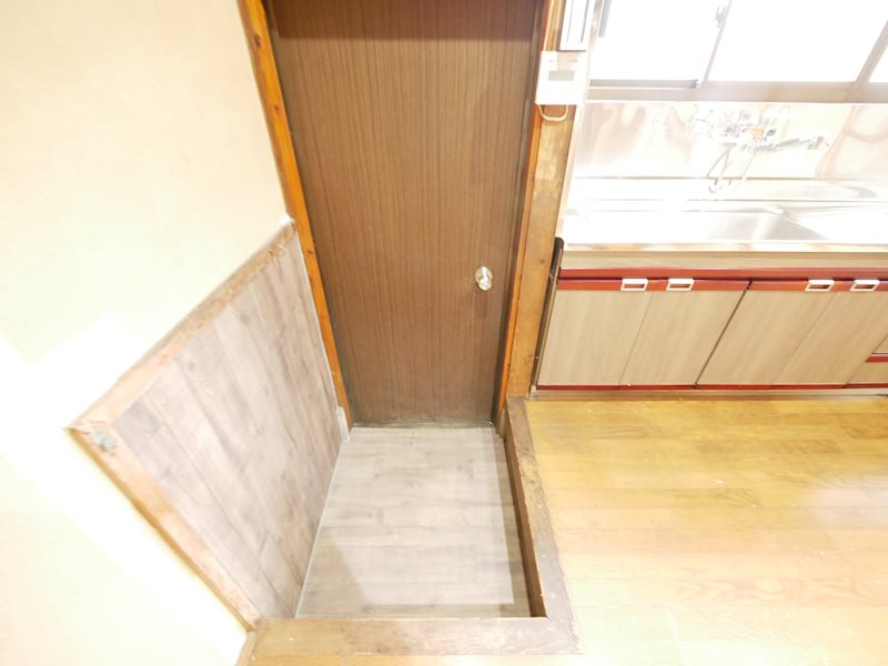 高萩市上手綱戸建 玄関