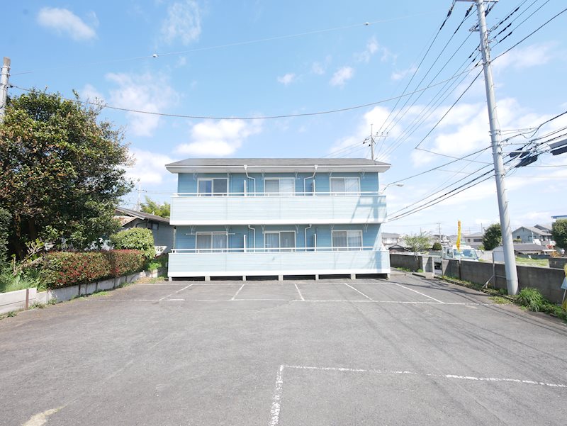 ヴィラ山茶花 駐車場