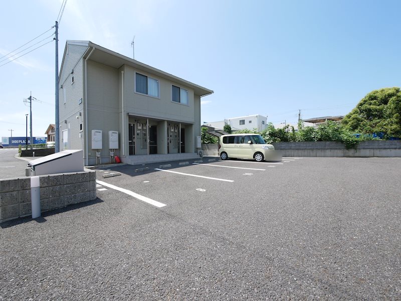 ソフィアＢ 駐車場