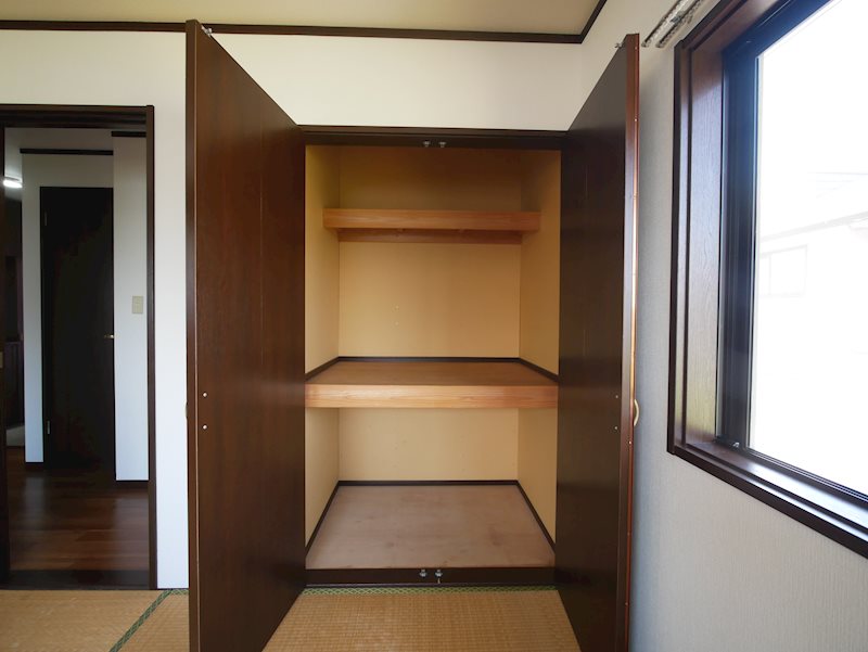 イーズアパートメント　A棟 収納