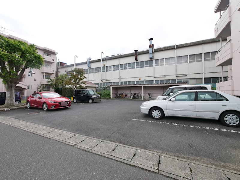 多賀ハイツＡ 駐車場