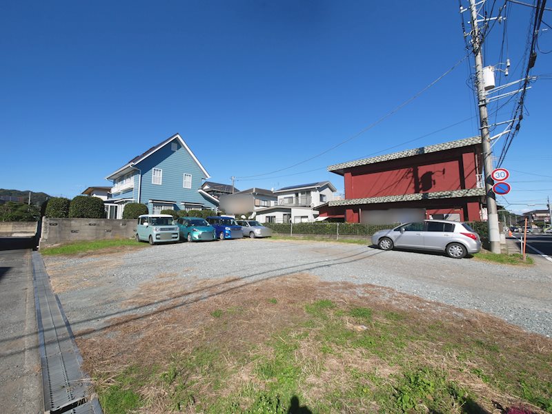 平野アパート 駐車場