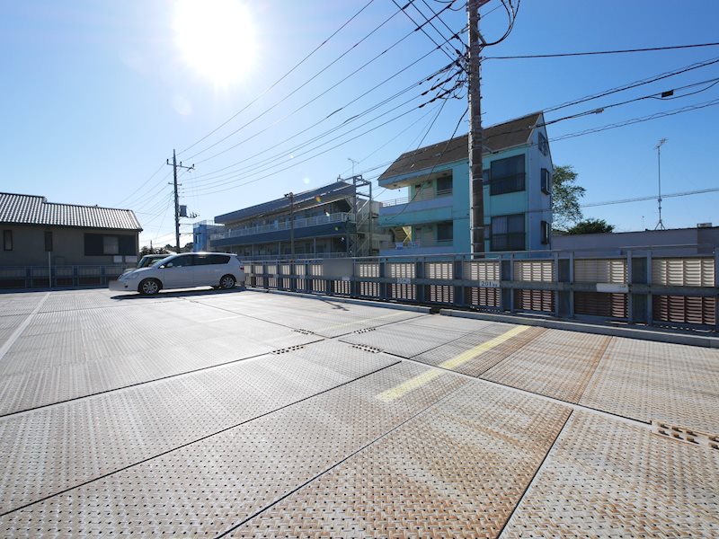 アプリコット多賀 駐車場
