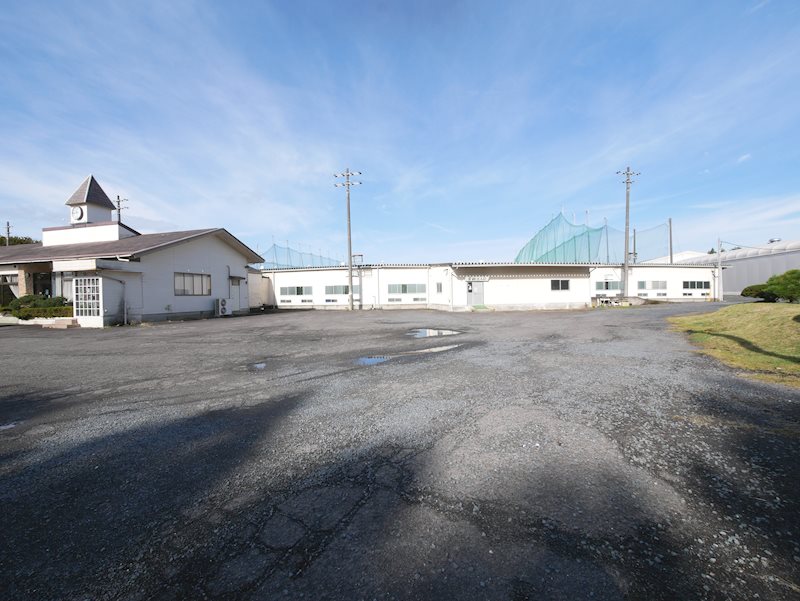 大平町ゴルフ練習場内店舗 駐車場