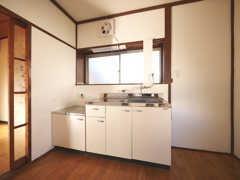 エジリ住宅  キッチン