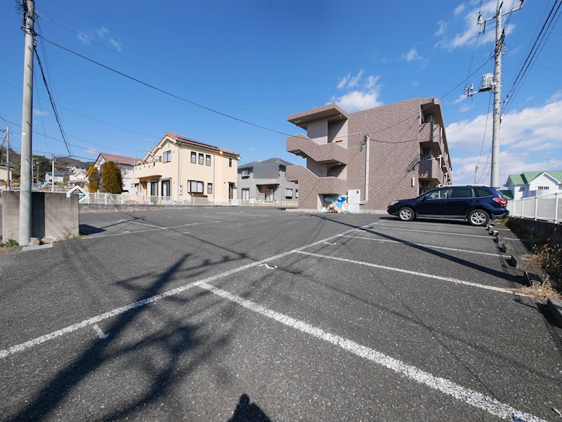 アークヒル 駐車場