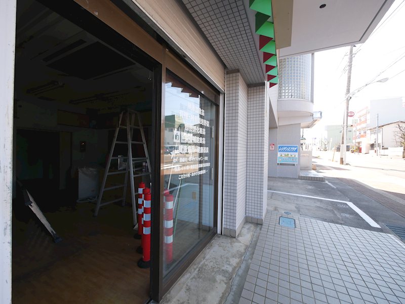 レジデンスプラザ 玄関
