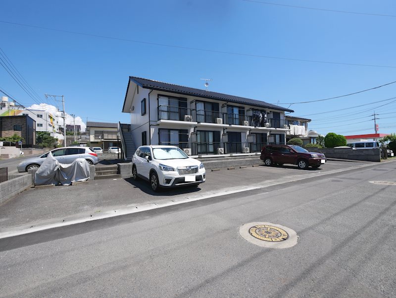 ラフォーレなぎさ 駐車場