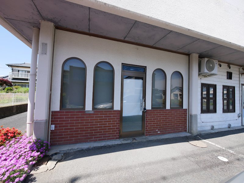 金井ビル 玄関