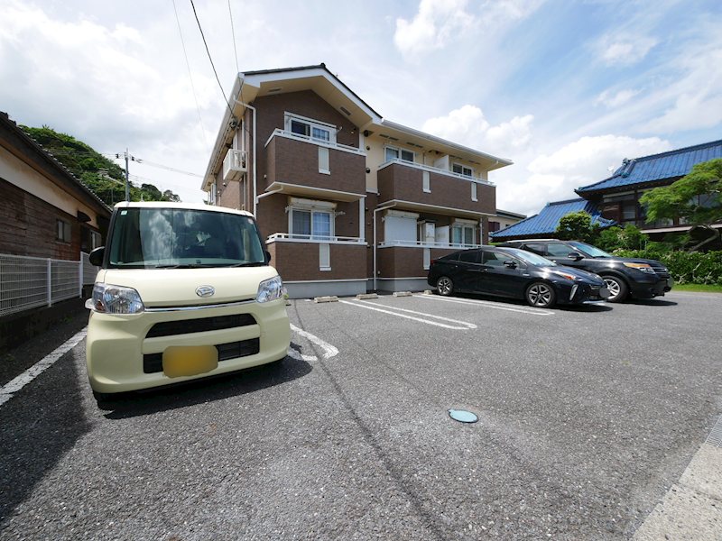 パン・グリシーヌ 駐車場